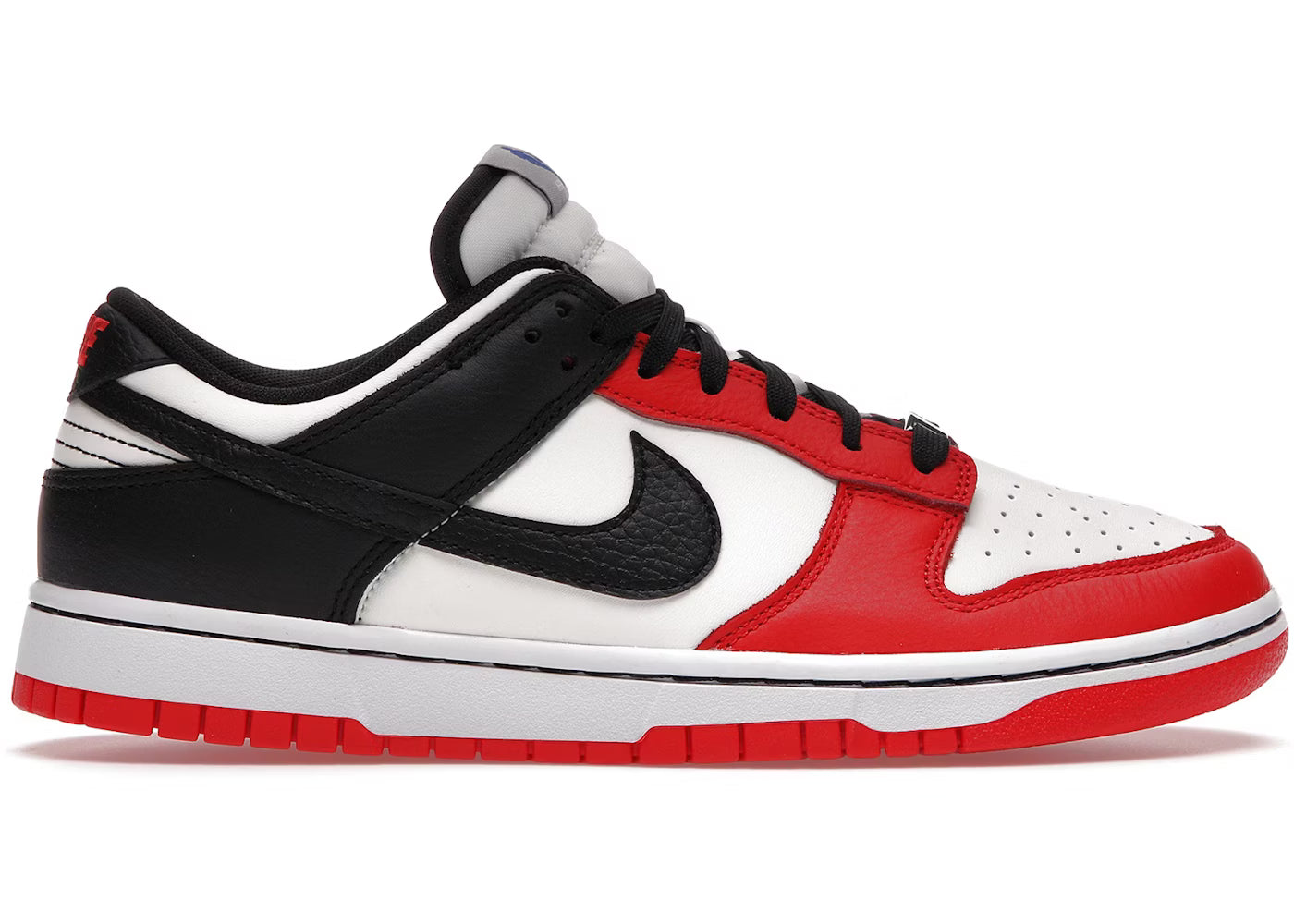 Nike Dunk Low "Chicago Bulls"