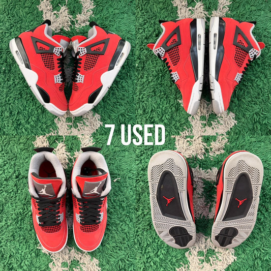 Air Jordan 4 Retro 'Toro Bravo' 2026 USED