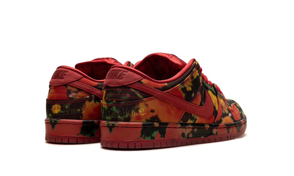 Nike SB Dunk Low "The Wizard of Oz Poppy Field"
