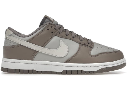Nike Dunk Low "Bone Beige" WMNS