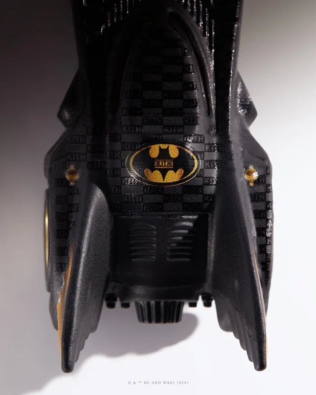 Hot Wheels x Kith x DC Comics "Batman 1989 Batmobile"