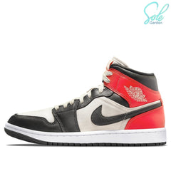 Air Jordan 1 Mid WMNS "Light Orewood Brown"