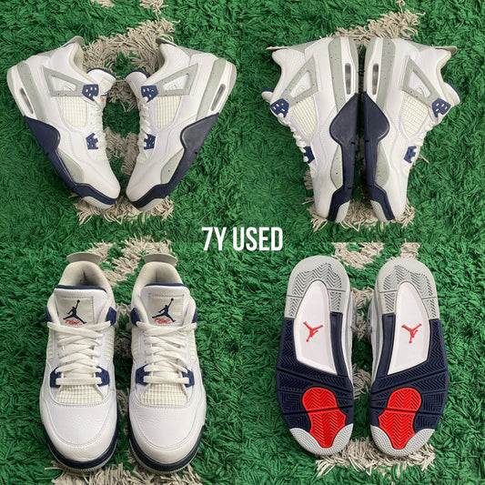 Air Jordan 4 Retro “Midnight Navy” USED